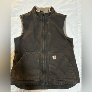 Women’s Carhartt Sherpa lined vest size M